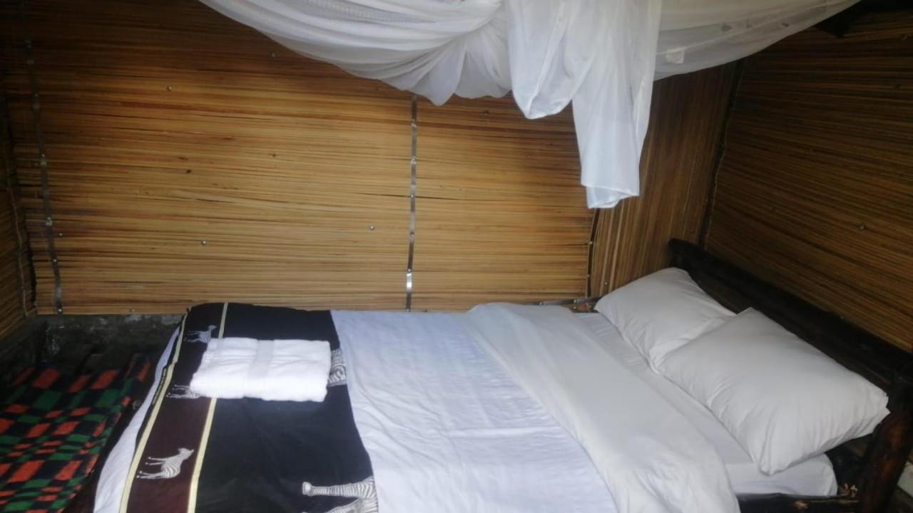 Lillypond Camp Hotel Elmenteita Kültér fotó
